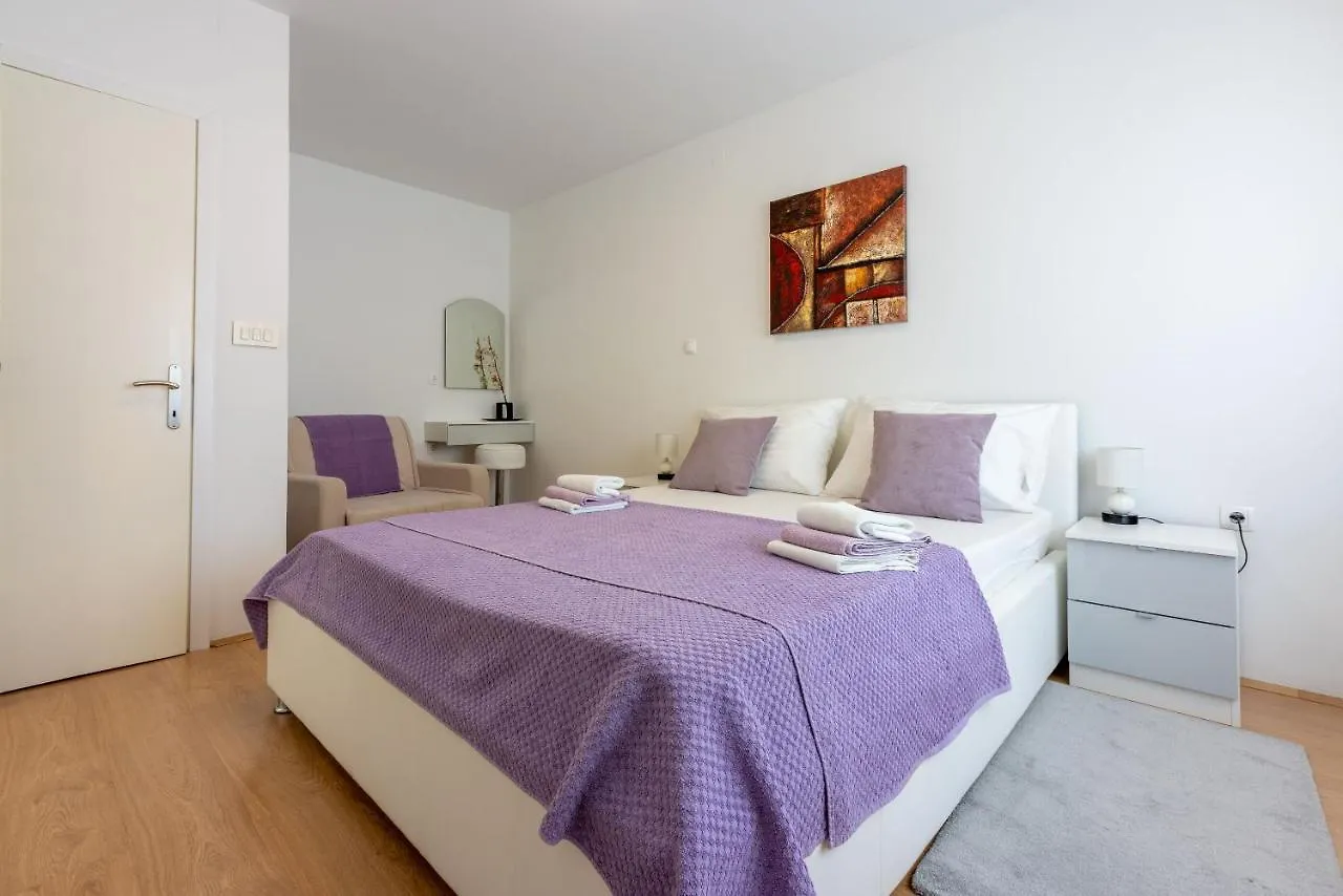 Apartment Villa Zdenka 크리크베니카