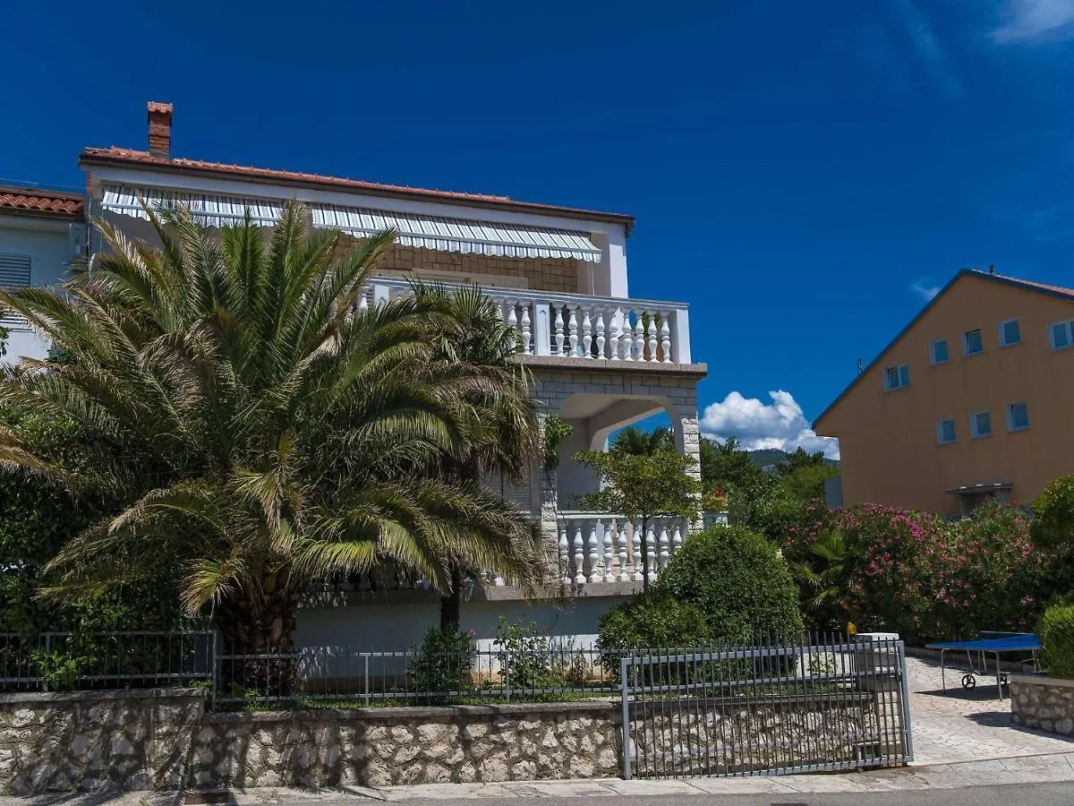 Apartment Villa Zdenka 크리크베니카
