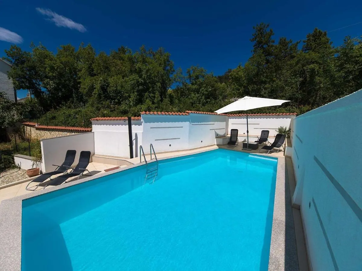 Apartment Villa Zdenka 크리크베니카
